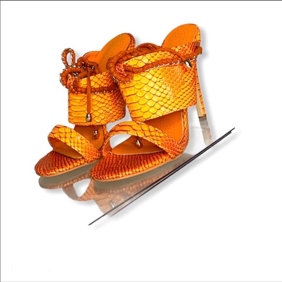 Azalea Wang Heels size 8 - Picture 2 of 8